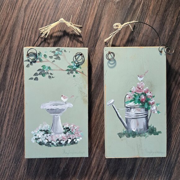 Cottagecore/Shabby Chic Style Hand-Painted Birds on Boards Wall Hangings - Picture 1 of 6